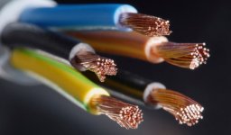 Кража в полкилометра: В Константиновке от рук металлоискателей пострадал &laquo;Укртелеком&raquo;