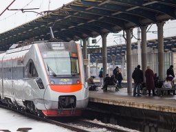 В &laquo;Укрзализныце&raquo; возобновила продажу билетов на даты после 9 декабря