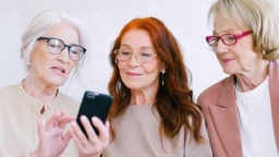 
Женщины в Константиновке могут получать несколько видов доплат к пенсии
