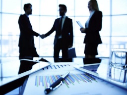 С сегодняшнего дня вступил в силу закон о борьбе с рейдерством