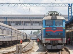 &laquo;Укрзализныця&raquo; из-за перехода на летнее время приостановила продажу билетов на даты после 25 марта