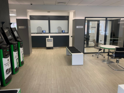 
Дежурные отделения, генераторы и Starlink: как работают банки в условиях отключений света
