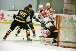 ХК &laquo;Донбасс&raquo; уверенно берет три очка в Белой Церкви