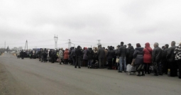 Сложившаяся ситуация с пропускной системой через коридор &laquo;Горловка&mdash;Артёмовск&raquo; остается НЕРЕШЕННОЙ