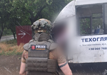 Трагічний обстріл у Костянтинівці: загинув водій маршрутки, пасажира поранено