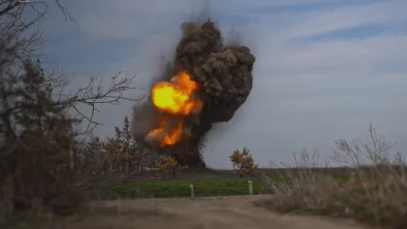 Чотири авіаудари ФАБ-250 по Костянтинівській громаді &mdash; без жертв, але загроза зберігається