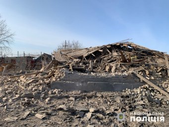 Росіяни поранили чотирьох мирних жителів на Донеччині: поліція розслідує військові злочини