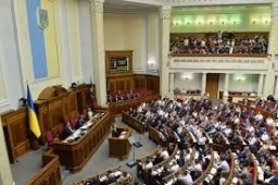 
Рада на период войны упростила условия регистрации и получения пособия по безработице
