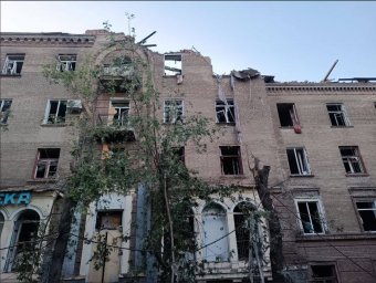 Ворожий авіаудар по Костянтинівці: пошкоджені будинки, музей та магазин, є поранені