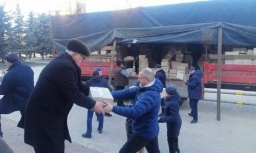 
Константиновка получила гуманитарную помощь в виде продуктовых наборов
