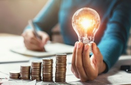 
Стоимость электроэнергии в Украине будет неизбежно расти - эксперт
