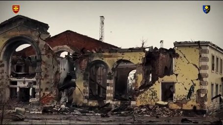 Константиновка Мой Дом: военные показали разрушенные улицы города