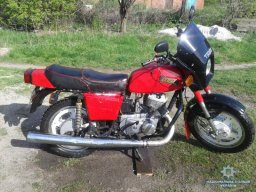 В Константиновке &laquo;по горячим следам&raquo;  задержали похитителей мотоцикл