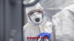 
Штамм &laquo;Дельта&raquo;: Украина запретила въезд без теста прибывшим из 4 стран
