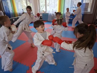 Майстер-клас з карате-до для дітей з Костянтинівки &mdash; тренування, досвід і розвиток