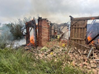 Внаслідок обстрілу Костянтинівки пошкоджено лікарню та житлові будинки &ndash; росіяни продовжують бити по цивільній інфраструктурі