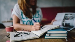 
Школьники Константиновки и еще двух городов остаются на дистанционном обучении
