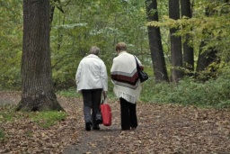 
Украинки смогут уходить на пенсию в 50 лет: кого коснется нововведение
