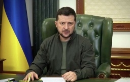 
Зеленский создал в Константиновке городскую военную администрацию
