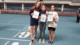 Легкоатлеты из Константиновки завоевали 19 медалей на областных соревнованиях