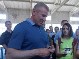 Победишь себя &ndash; победишь всех: король шеста Сергей Бубка посетил спортивную школу в Константиновке